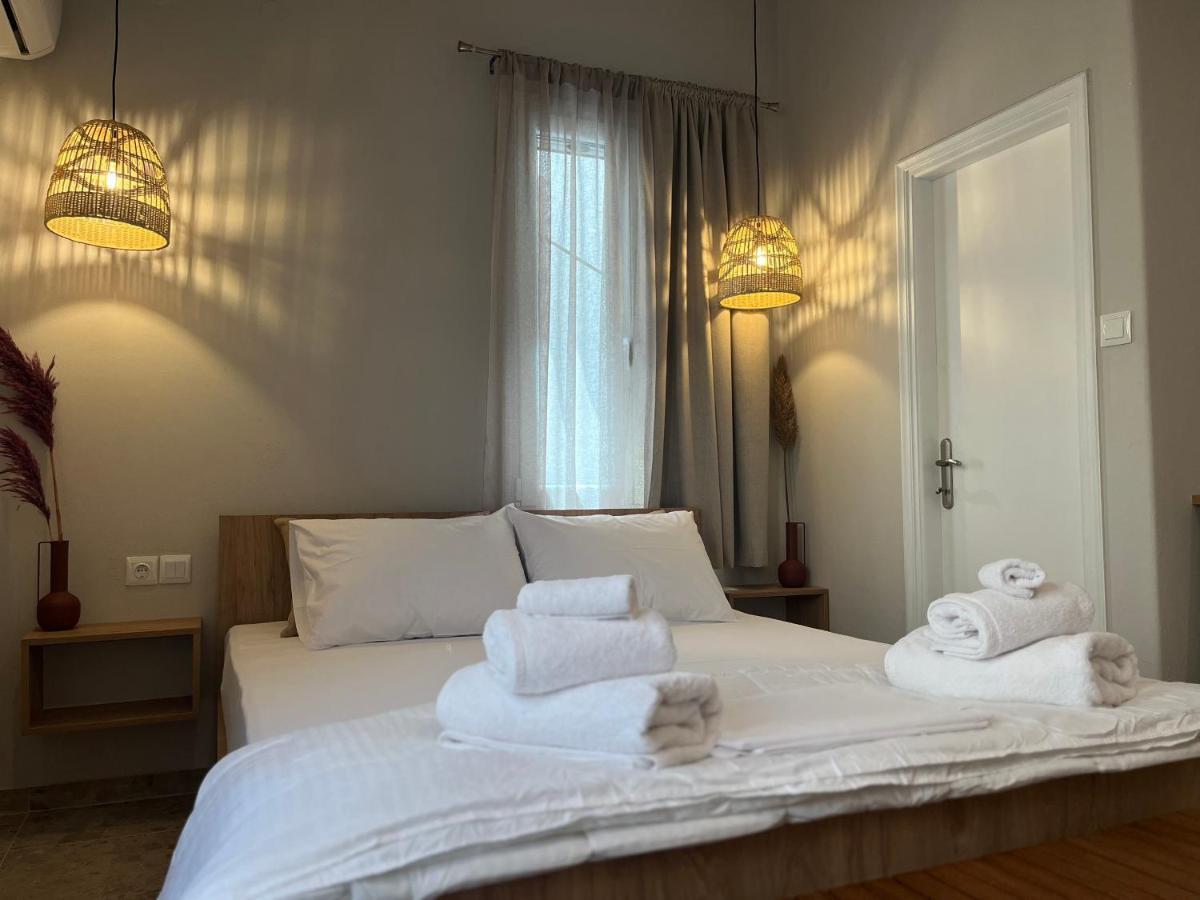 Orfeas Luxury Rooms & Studio Skopelos Exterior foto